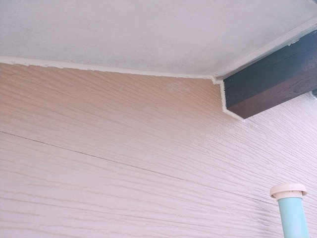 外壁・軒天の間施工完了